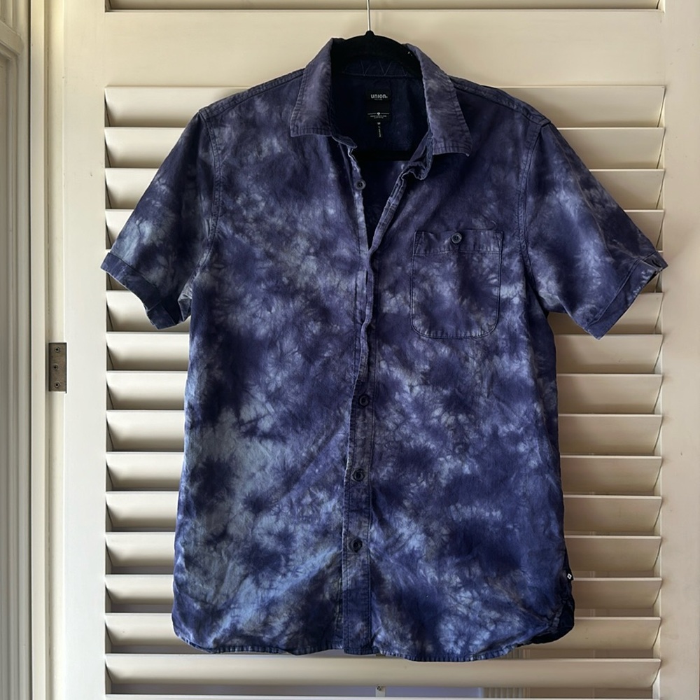 Union Tie Dye Button Down Shirt Medium